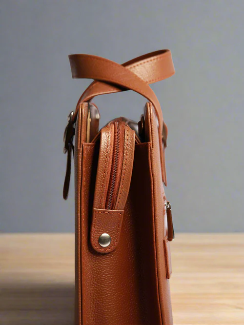 TP The Corporate Office // Laptop Bag - Image 2